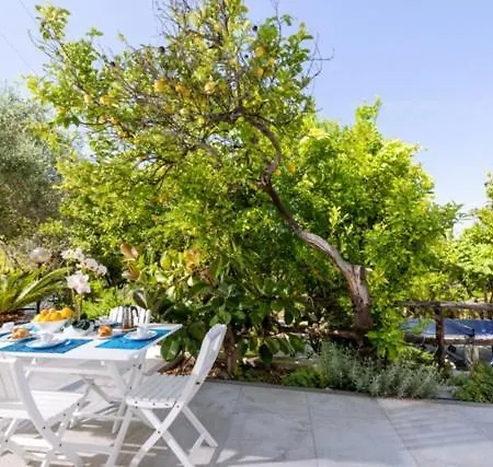 Villa Meridia San Menaio Exterior photo